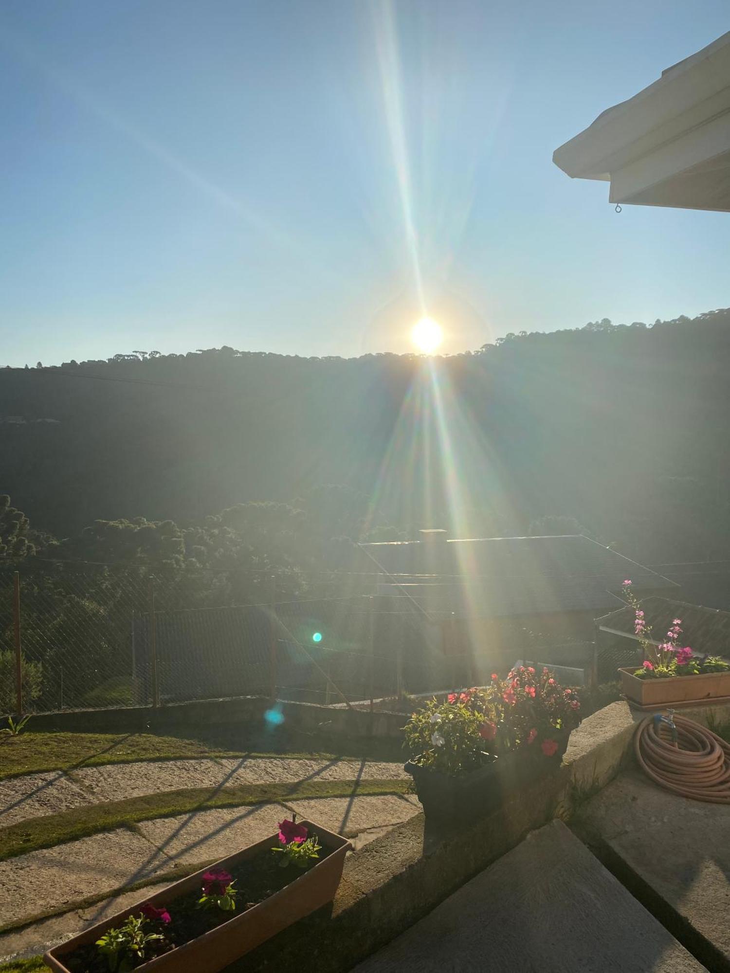 דירות Campos do Jordão Casa Aconchegante Na Montanha מראה חיצוני תמונה