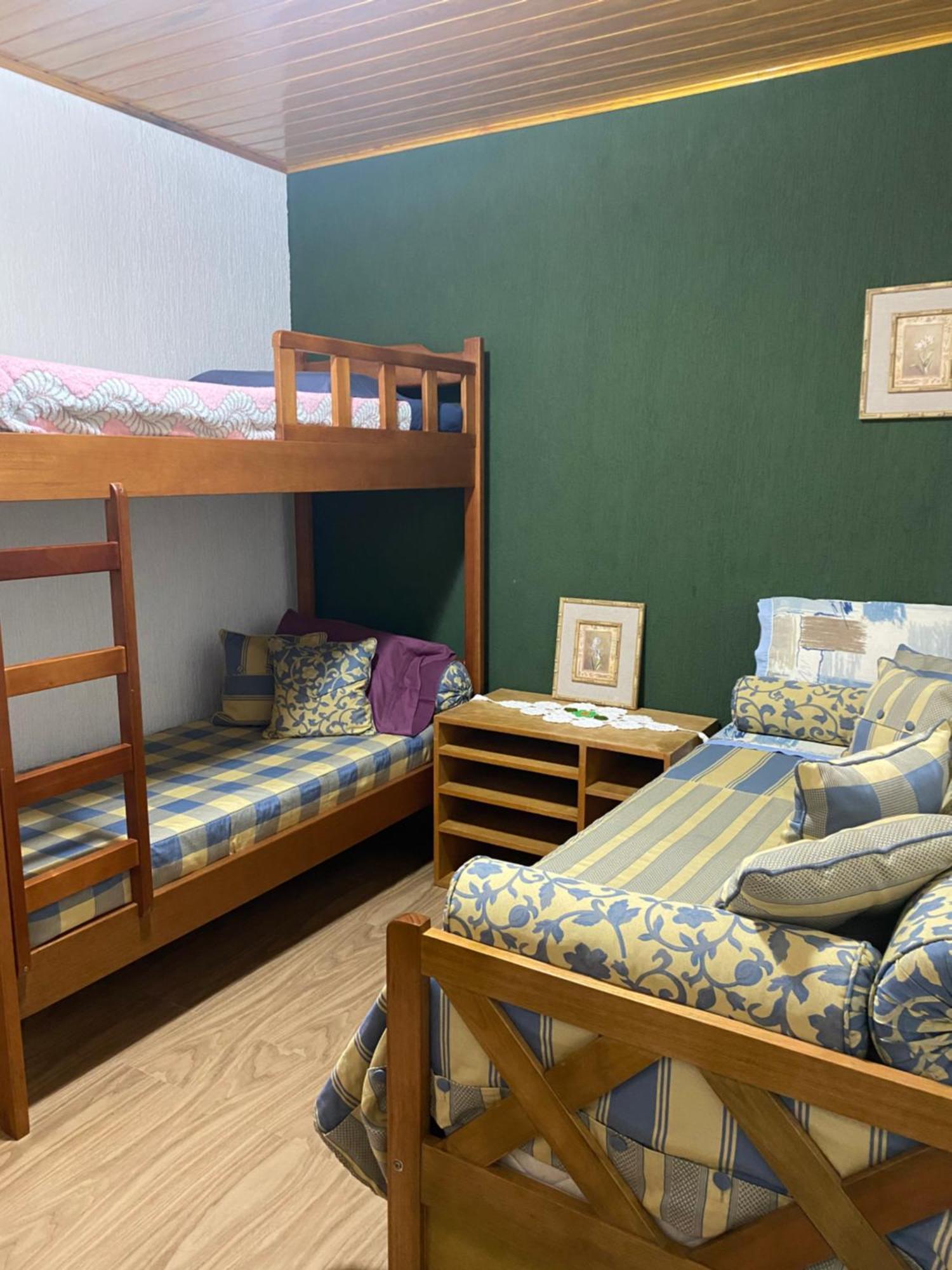 דירות Campos do Jordão Casa Aconchegante Na Montanha מראה חיצוני תמונה